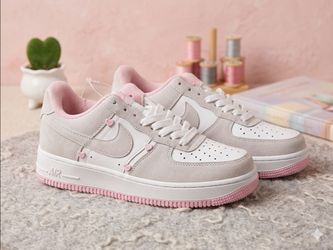 Cute White Pink Heart Sneakers - New . Size: 6.5