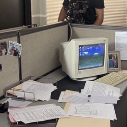 Working tested 2 older style computers old computer 90s