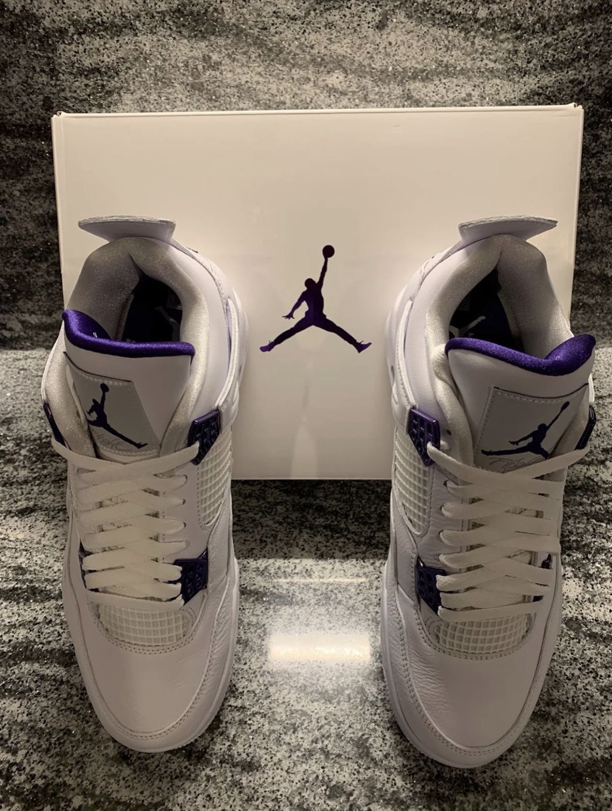 Jordan 4 Purple Metallic Size 9.5