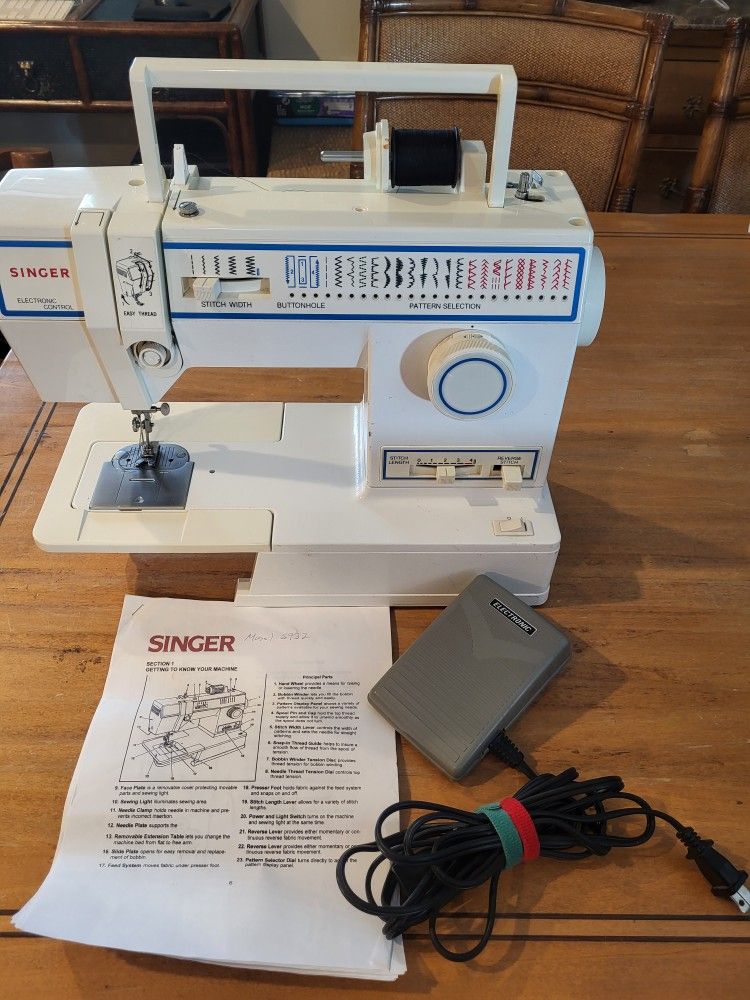 Singer Sewing Machine Model #5932 W/Pedal And Instruction Booklet $55.00