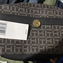 Brand New Tommy Hilfiger Purse