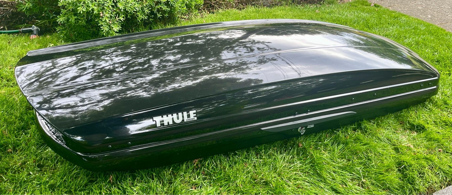 THULE 635B SONIC XL BLACK CARGO BOX