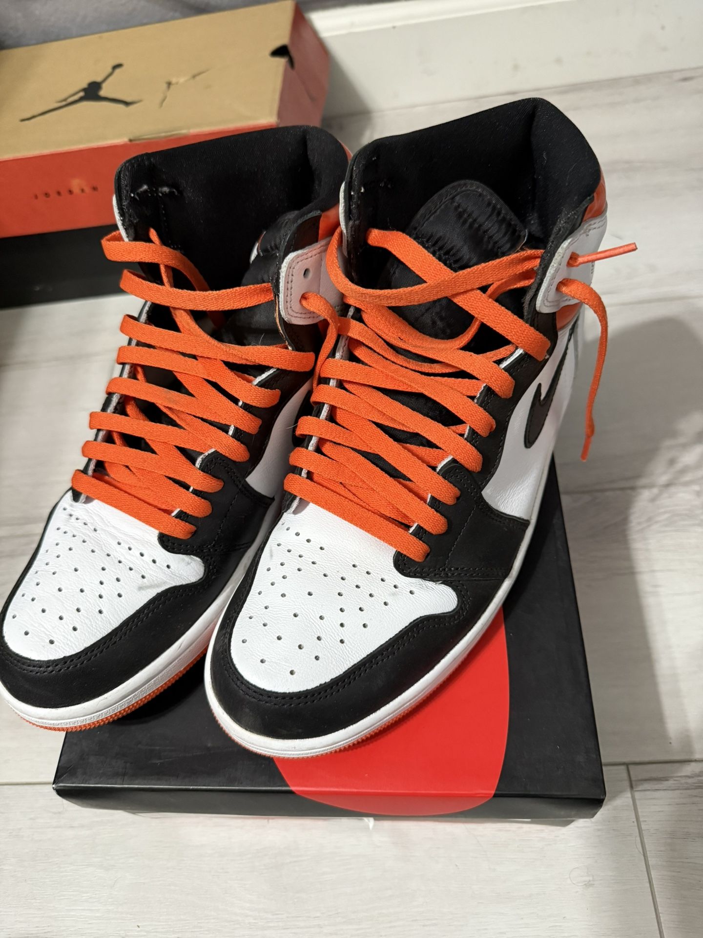 Jordan 1’s Size 10
