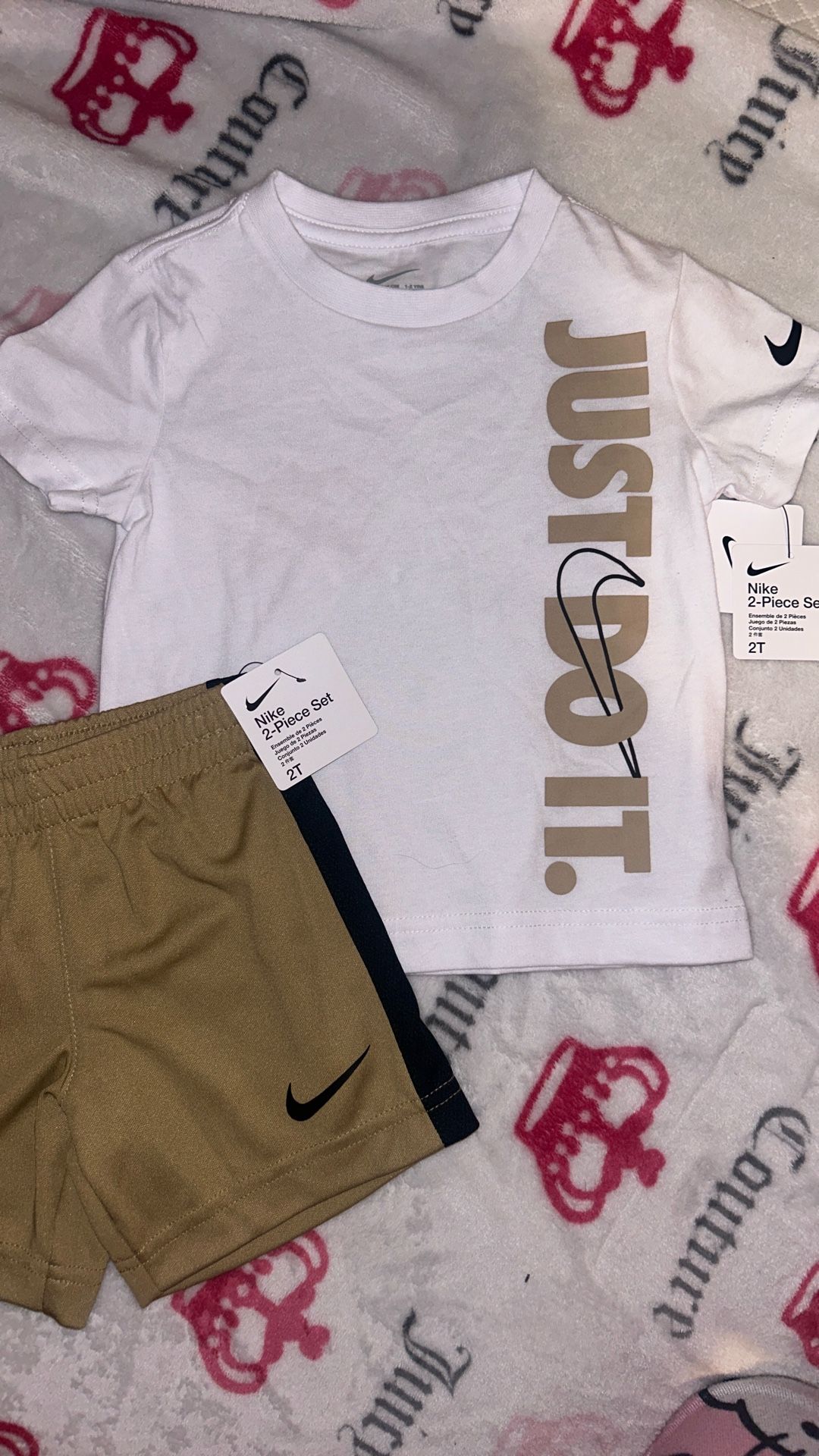 Nike 2 Piece Set