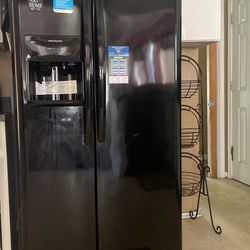 Refrigerator & Stove