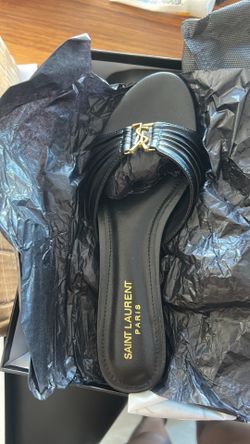 Black sandals