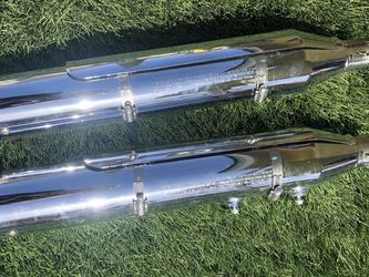Stock Harley-Davidson So frail Slip-On Mufflers 64734-08A