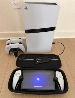 Sony PlayStation 5 PRO + PlayStation Portal Bundle