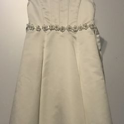 Flower Girl Beautiful Dress