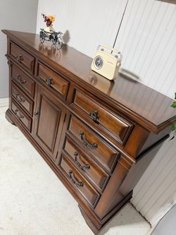Cómoda,, dresser,,