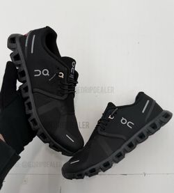 On Men’s Cloud 6 Lifestyle Waterproof Shoes Black