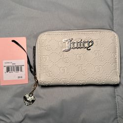Juicy Couture Wallet 