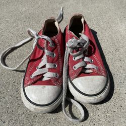 Red Converse Size toddler 7