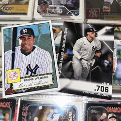 Topps New York Yankees Baseball Cards