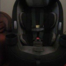 Baby/Toddler Car Seat Safety 1st Convertible Grow and Go 3 in one Good Condition  (Only used for 1 year)