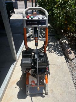 Pressure washer
