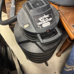 Genie 5.0 HP Medallion wet/dry shop vacuum
