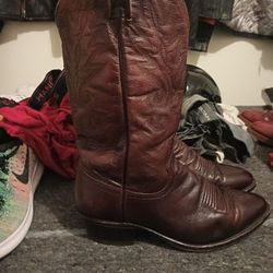 Danbury cowboy boots