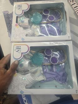 2 Disney Ily  4ever Cloths Set 