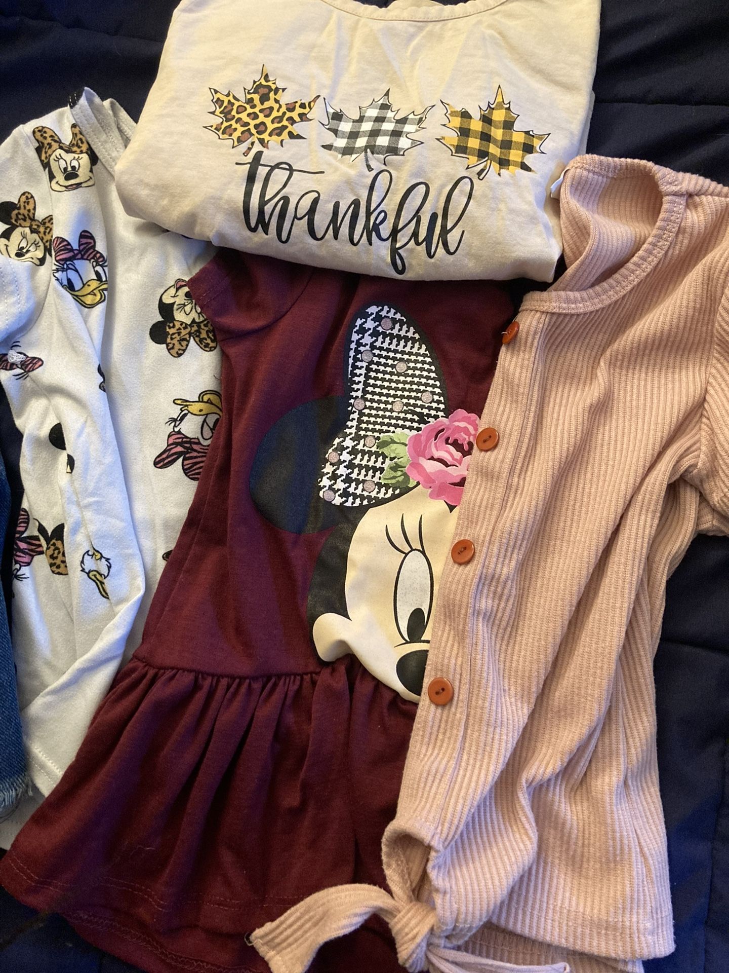 4T-6T Disney/holiday Shirt/Jeans