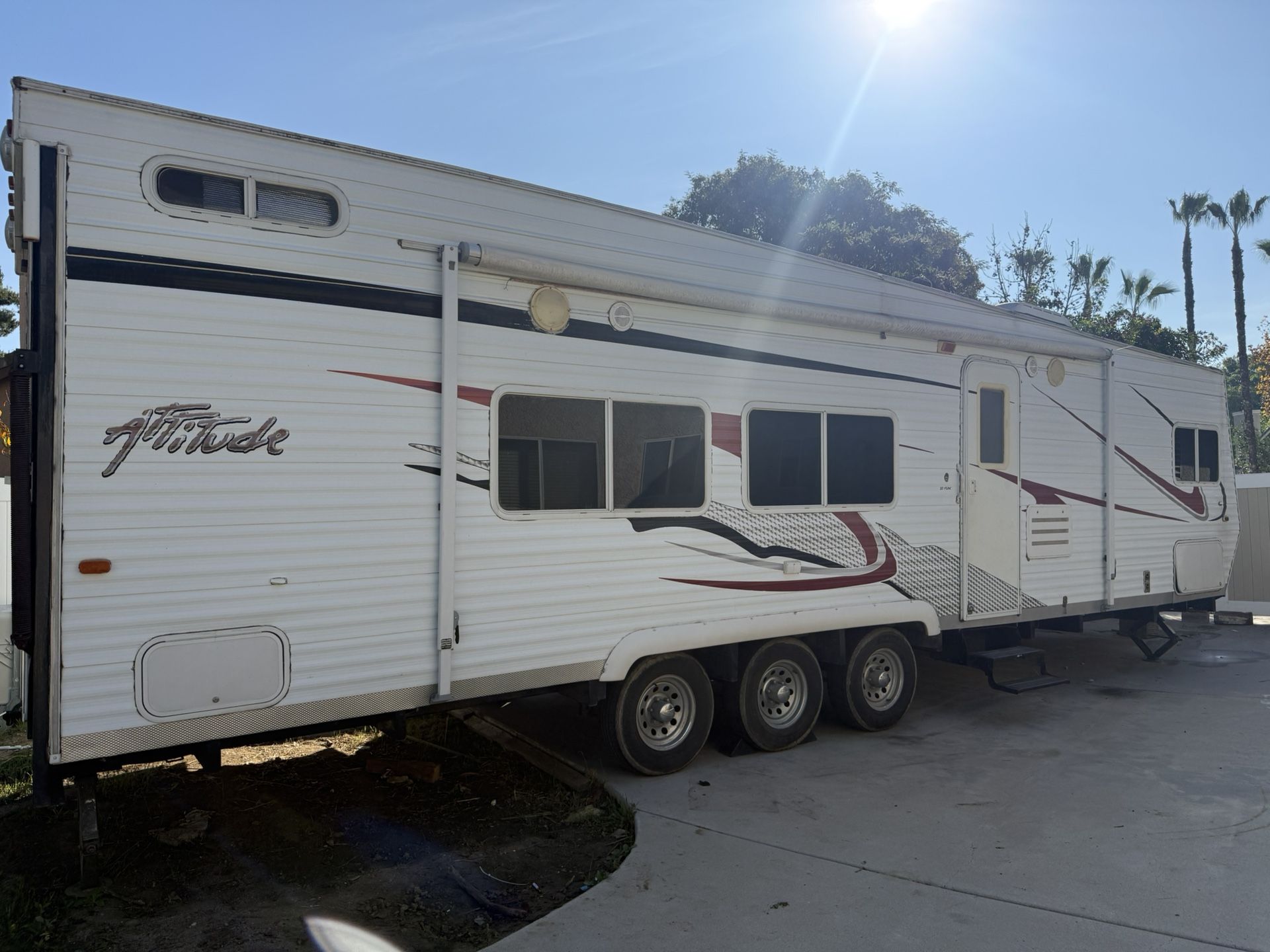 2006 Attitude toy Hauler
