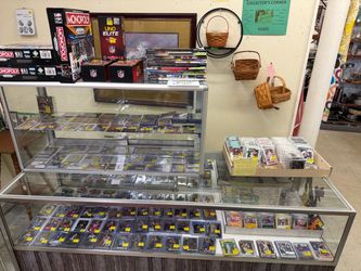 Sports Cards, Pokemon, RCs, autographs