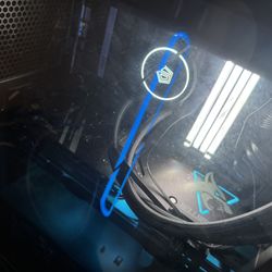 Desktop And Monitors 