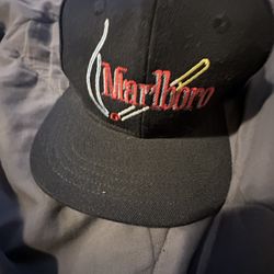 Vintage Marlboro Hat DS