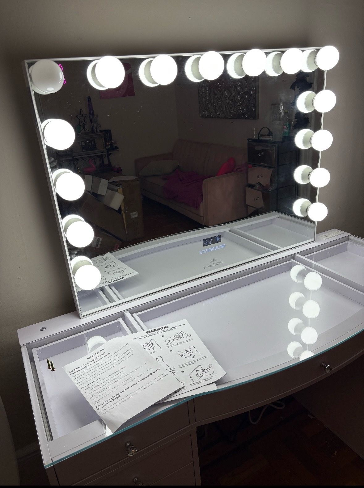 Impressions Hollywood Glow Pro Vanity Mirror