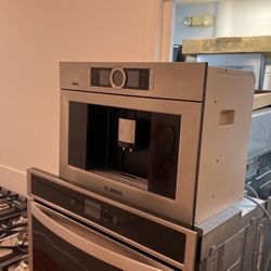 BOSH COFFEE MAKER 24”