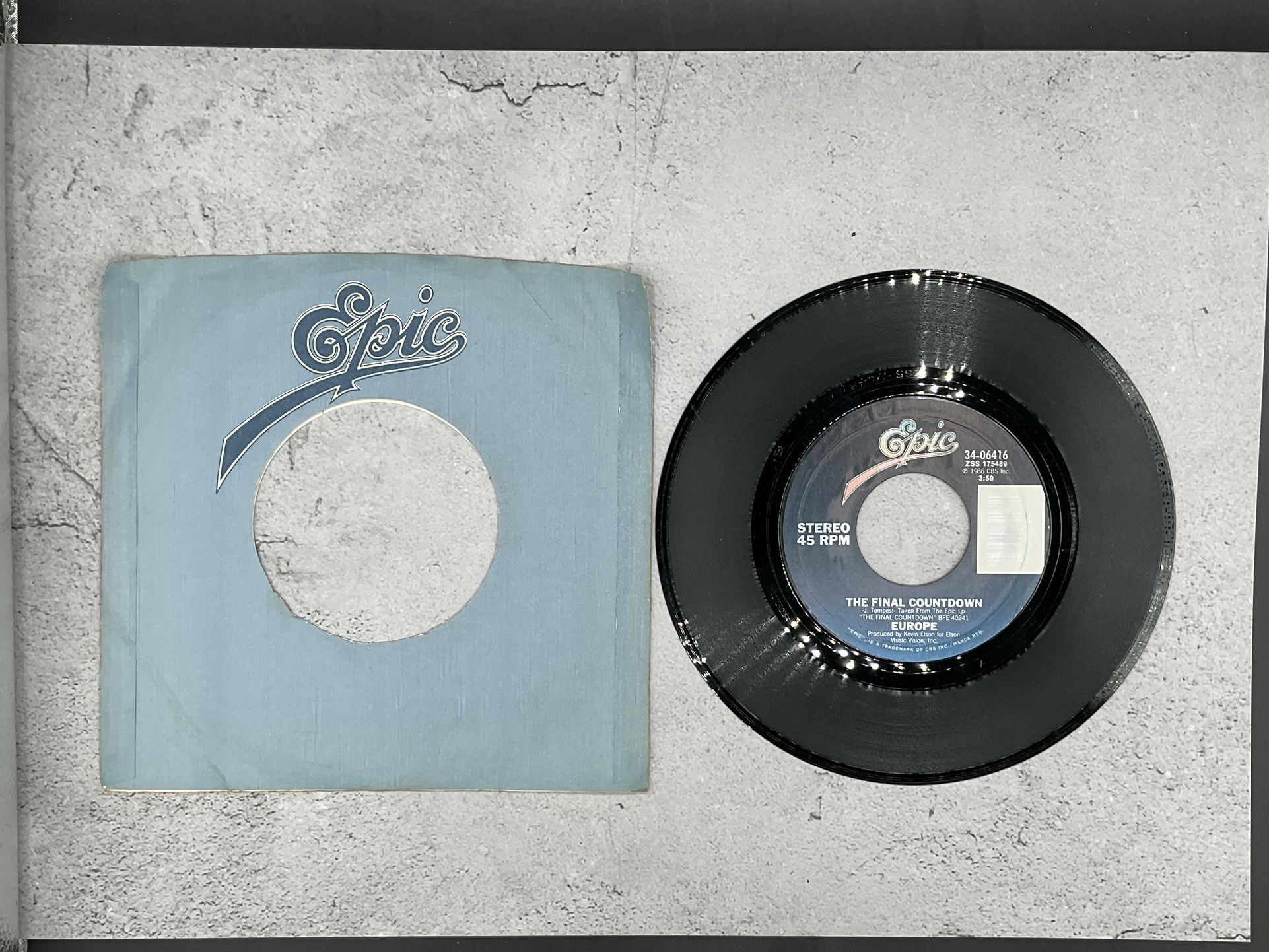Europe “The Final Countdown” 45 Vinyl Record