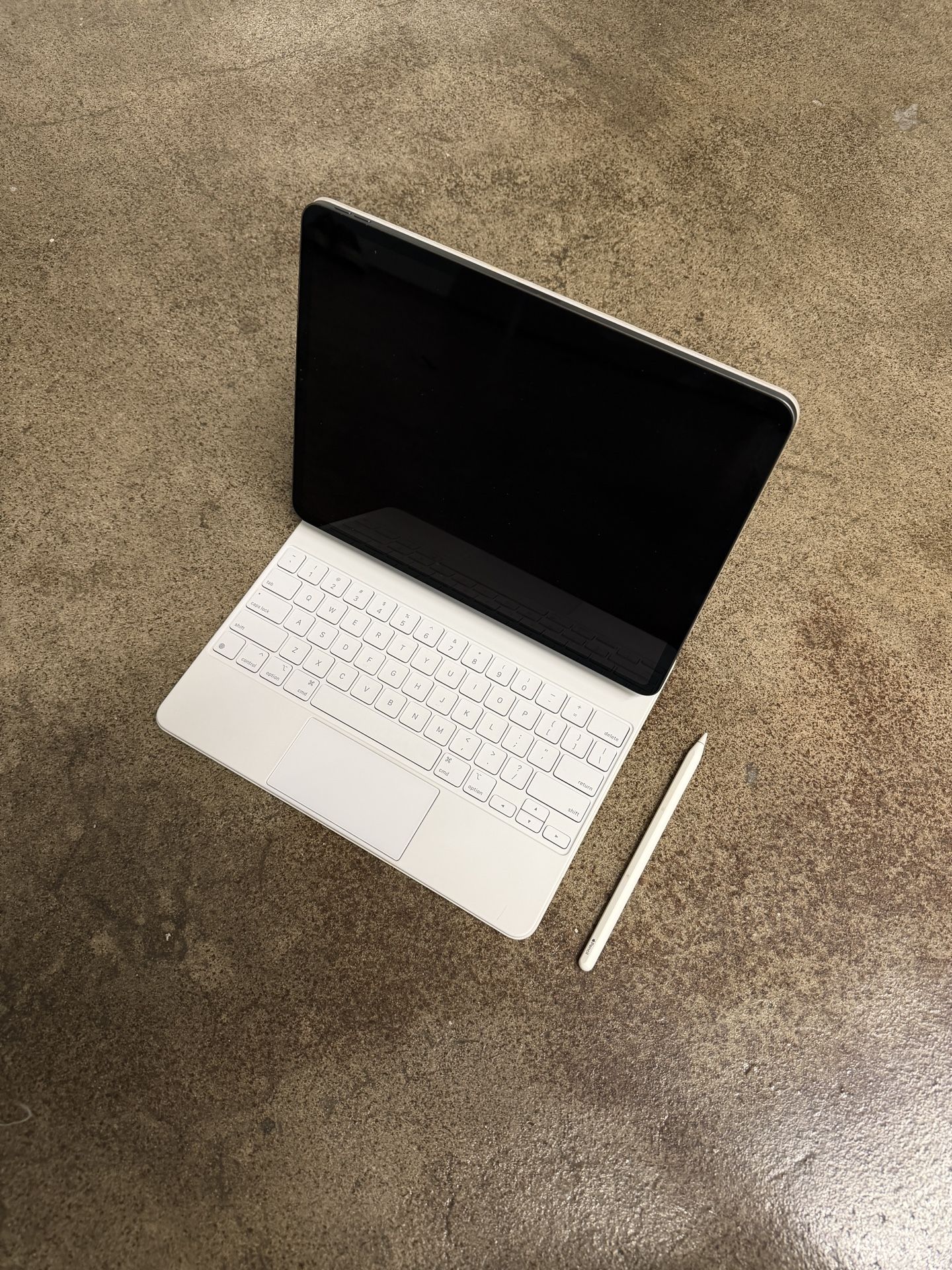 iPad Pro 3rd Gen + Magic Keyboard And Pencil