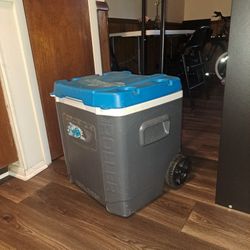 Igloo Cooler 60qt