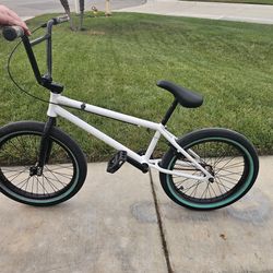 Cult Industries Gateway BMX 20" inch bike