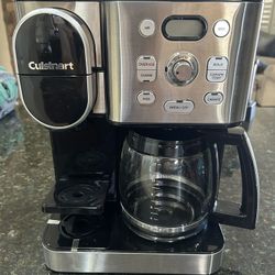 Cuisinart 12 Cup Coffee Maker Single Serve Brewer Stainless Steel SS-16 Not Used in Great Condition