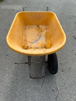 True Temper Wheelbarrow Frame Dual Wheel Axle and Tray