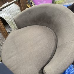 Circle chair