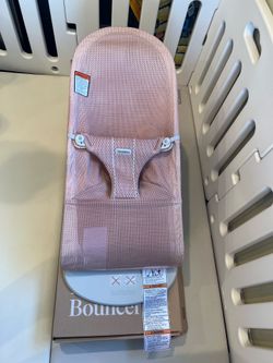 BabyBjörn Bouncer Bliss - Mesh (Dusty Pink / Includes Original Box)