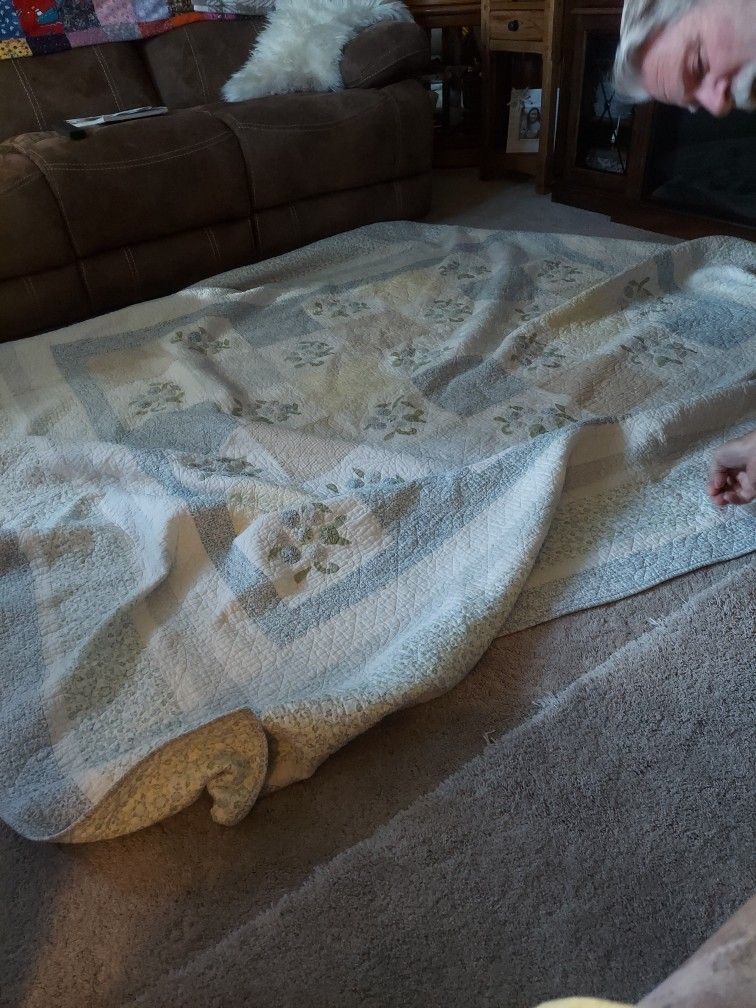 King size bed spread