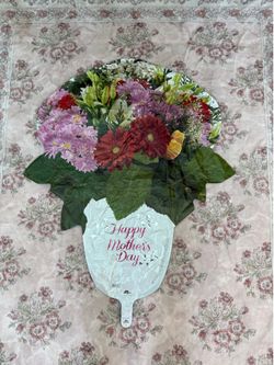 Flower arrangement balloon : helium included