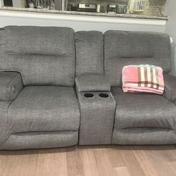 Power Recliner Loveseat 