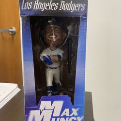 Max Muncy Dodgers Bobblehead Trade