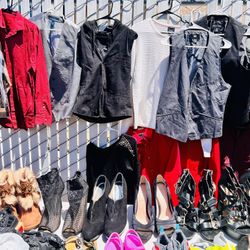 Men Clothes & Women Clothes 