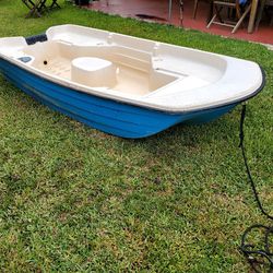 Water Tender / Jon Boat