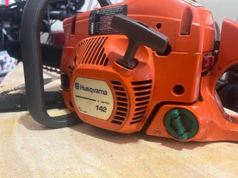 FOR SALE Husqvarna 142 E-Series Chainsaw  $175 obo