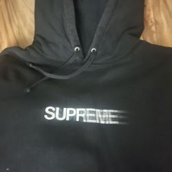 Supreme Hoodie 