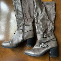 Women’s Thigh High Boots  Size 8
