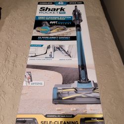 Shark Vacuum (Cordless) Rocket Pro