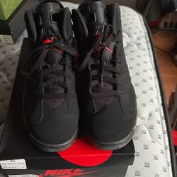 Jordan 6 Infrared Black Size 7y