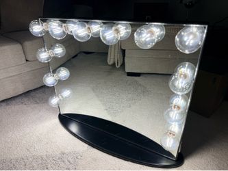 Mirror Impressions Vanity Hollywood LED Makeup Mirror – Like New – Black Glam Mirror